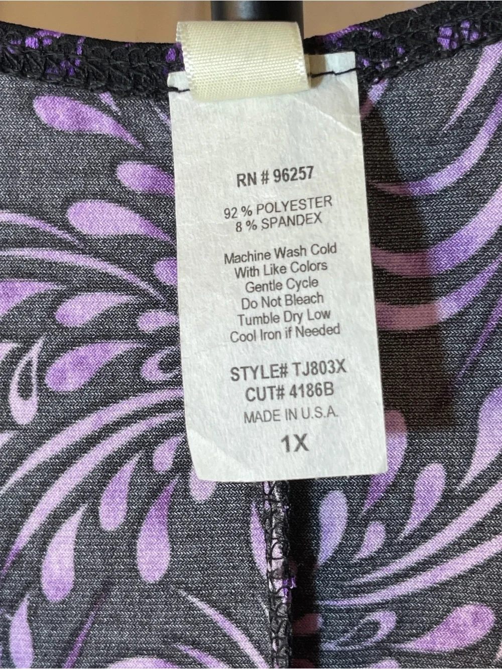 1x Sleeveless V-Neck Purple Swirl Print Stretchy Women's Top